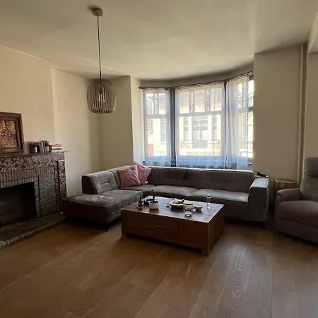 Ces Apartment *